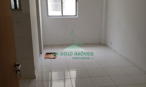 Studio Reformado em Perdizes – Andar Alto, Pronto para Morar!