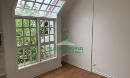 Oportunidade Única! Casa Ampla no Jardim Paulistano!