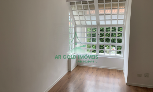 Oportunidade Única! Casa Ampla no Jardim Paulistano!