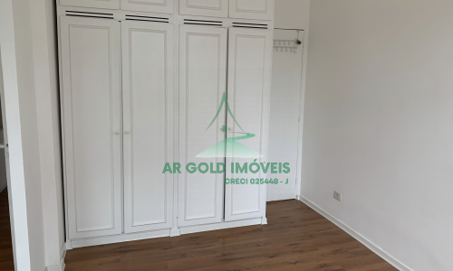 Oportunidade Única! Casa Ampla no Jardim Paulistano!