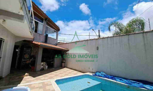 Oportunidade Única! Casa de Esquina Mobiliada com Lazer Completo – Pronta para Morar!