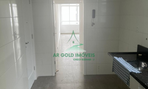 Lindo Apartamento Reformado na Rua Amaral Gurgel – Esquina com Rua Consolação