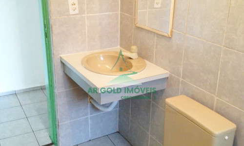 Oportunidade de Investimento com Renda Garantida em Vila Guedes, São Paulo!