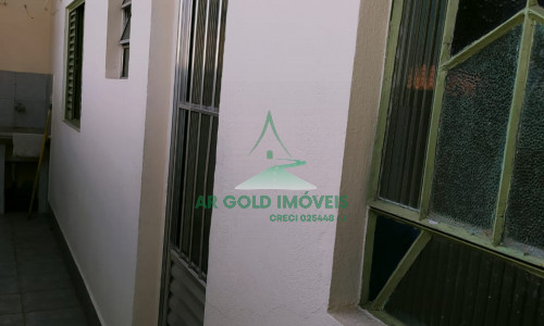 Oportunidade de Investimento com Renda Garantida em Vila Guedes, São Paulo!