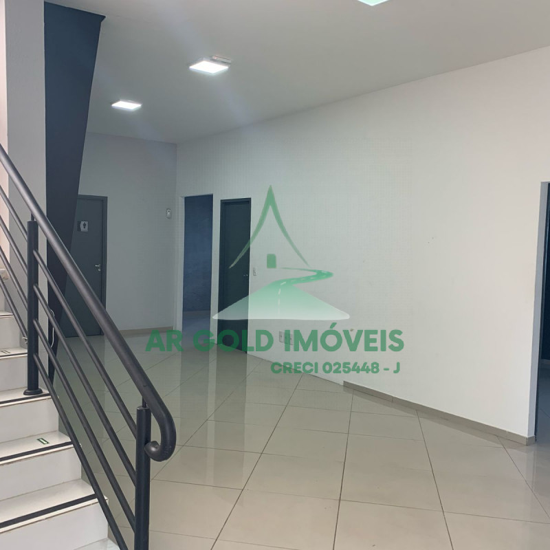 Imóvel Comercial Ideal para Clínica Médica – Pronto para Atender!