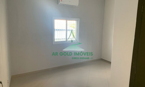 Imóvel Comercial Ideal para Clínica Médica – Pronto para Atender!