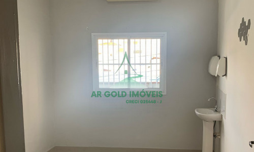 Imóvel Comercial Ideal para Clínica Médica – Pronto para Atender!