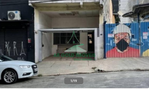 Oportunidade Única – Sobrado Espaçoso em Pinheiros, Rua Antônio Bicudo!