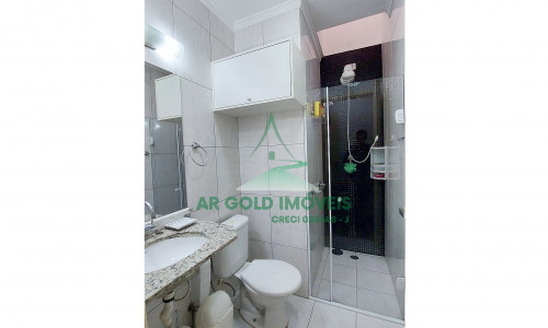 EXCLUSIVIDADE E CONFORTO: CASA COM 2 SUÍTES NA VILA POLOPOLI!