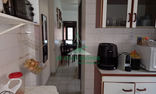 Casa Térrea Aconchegante na Rua Faustolo - Espaço e Conforto para sua Família.