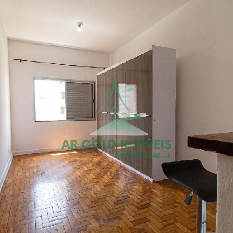 Kitnet Pronta para Morar na Santa Cecília - 38m² Totalmente Equipada!