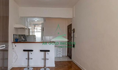 Kitnet Pronta para Morar na Santa Cecília - 38m² Totalmente Equipada!